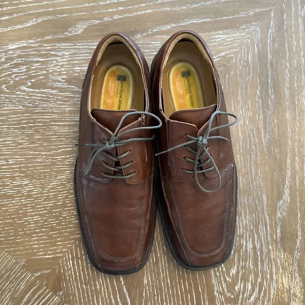 DOCKERS Sz 11 PRO STYLE 090-3173 Casual/Dress BROWN LEATHER‎ OXFORD SHOES MENS